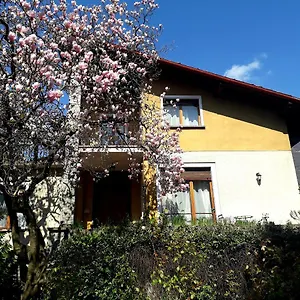 La Tana Vendégház